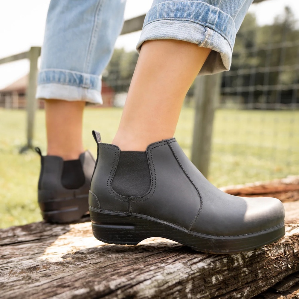 Dansko Frankie Chelsea Leather Clog Boots